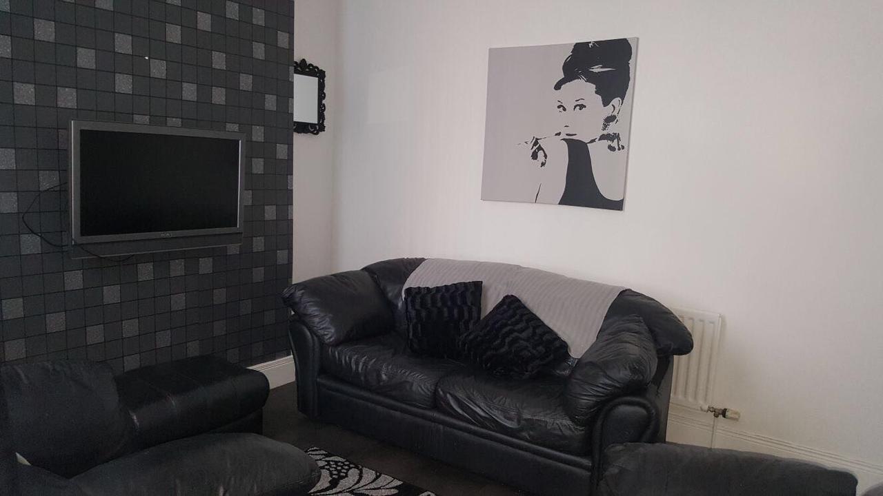 벨파스트 Michaels Place B&B 외부 사진